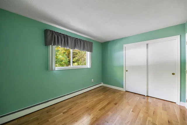 $590,000 | 6 Surrey Drive, Bow, NH 03304