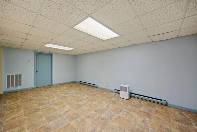 $590,000 | 6 Surrey Drive, Bow, NH 03304