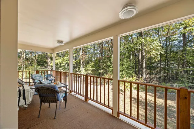 $590,000 | 6 Surrey Drive, Bow, NH 03304