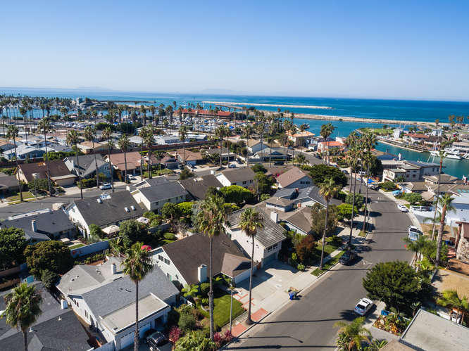 1330 Beachmont Street Ventura, CA 93001 - Photo 33 of 35 an aerial view of a city
