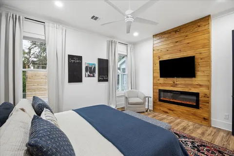 $849,000 | 1121 Key Street, Houston, TX 77009