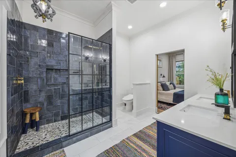 $855,000 | 1121 Key Street, Houston, TX 77009