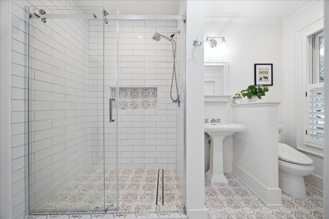 1121 Key Street Houston, TX 77009 - Photo 22 of 33