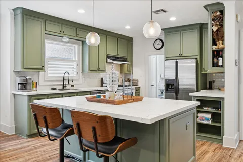 $849,000 | 1121 Key Street, Houston, TX 77009