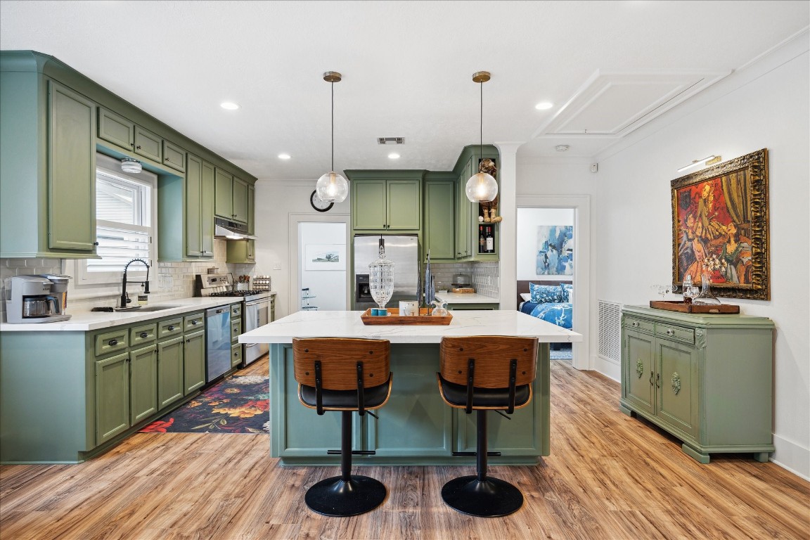 1121 Key Street Houston, TX 77009 - Photo 6 of 33