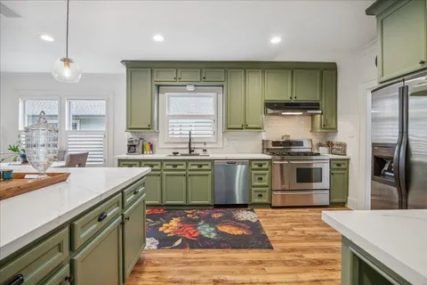 $849,000 | 1121 Key Street, Houston, TX 77009