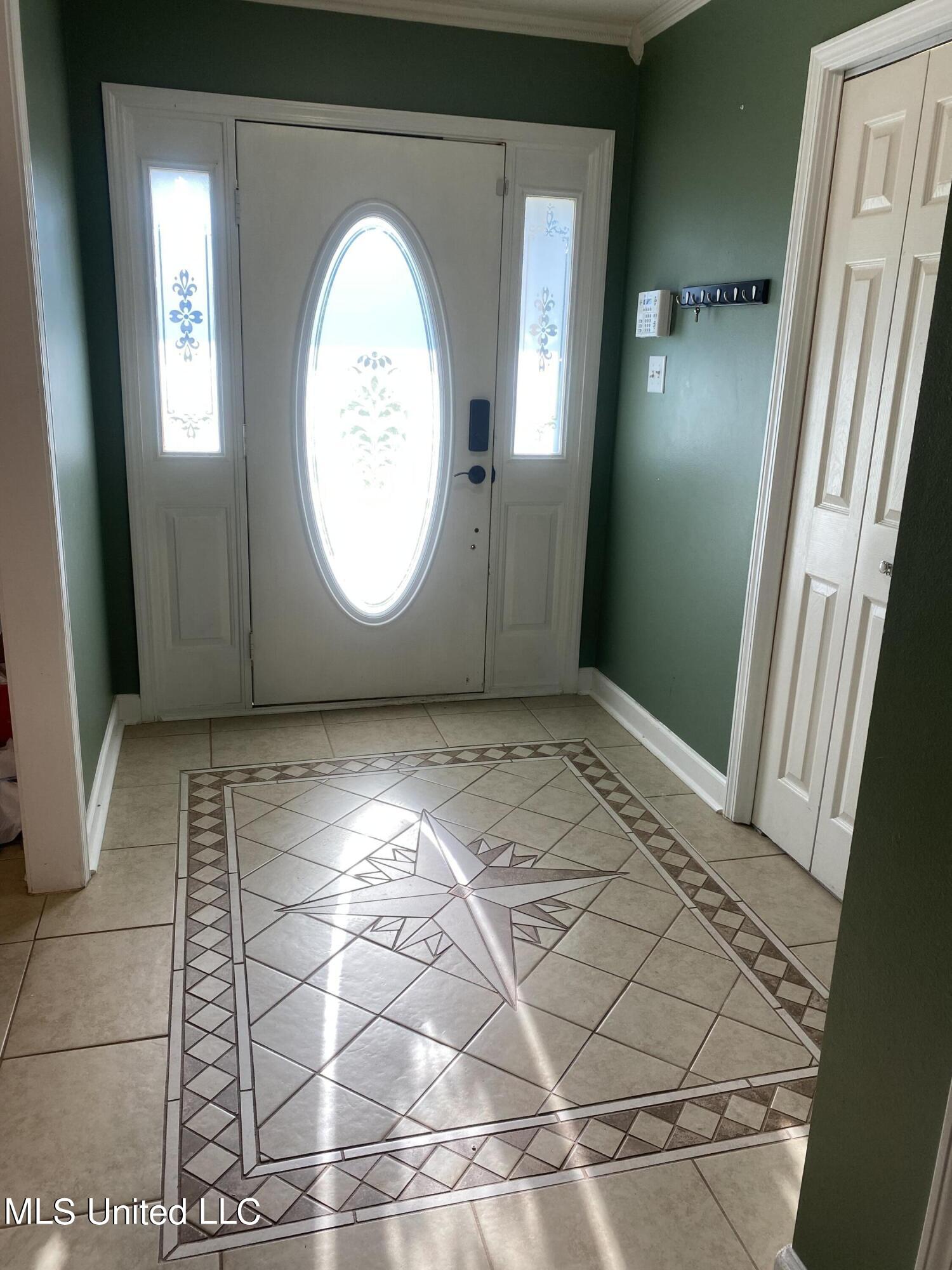 14530 Cook Road Biloxi, MS 39532 - Photo 5 of 21 IMG_4682