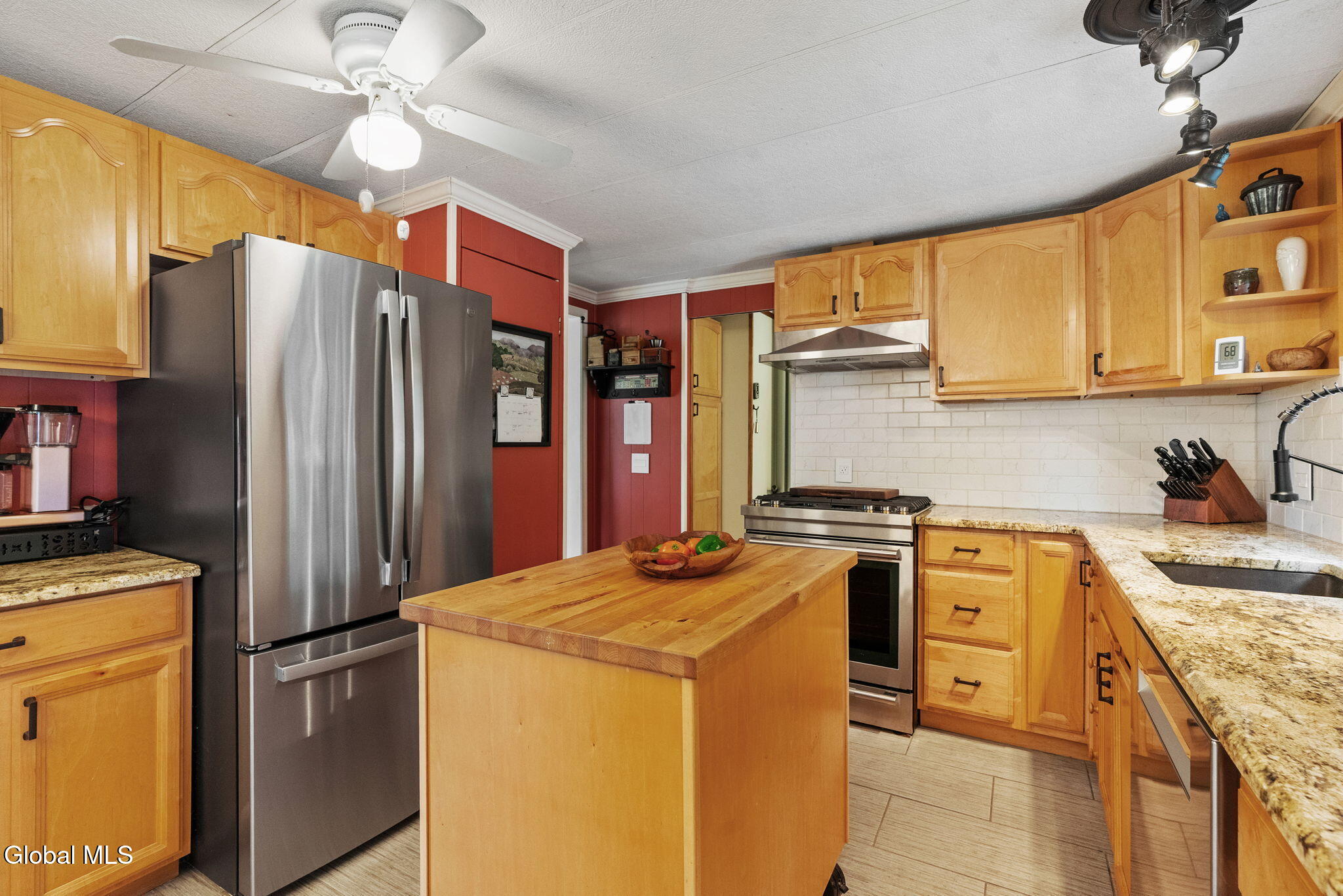 38 Green Acres Road Greenport, NY 12534 - Photo 8 of 70 8-web-or-mls-38-green-acres-rd