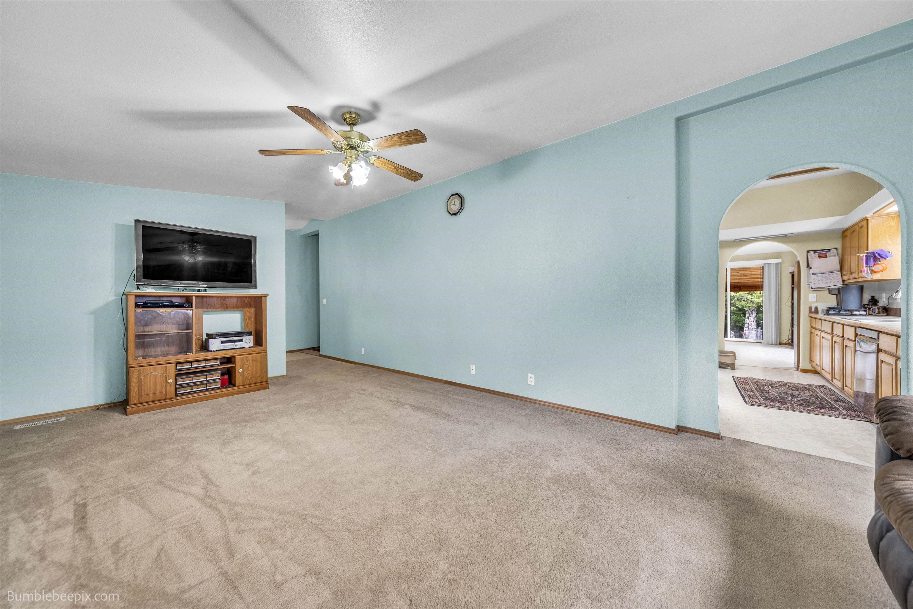 263 Fourspots Road Cusick, WA 99119 - Photo 4 of 50