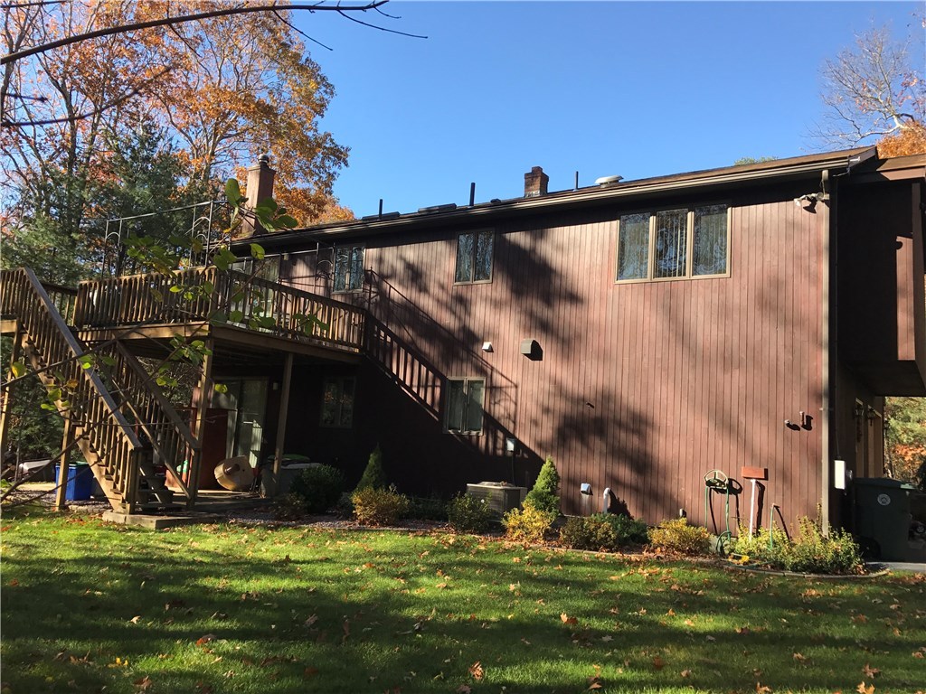 752 Hammet Road Coventry, RI 02816 - Photo 5 of 22 walk out lower
