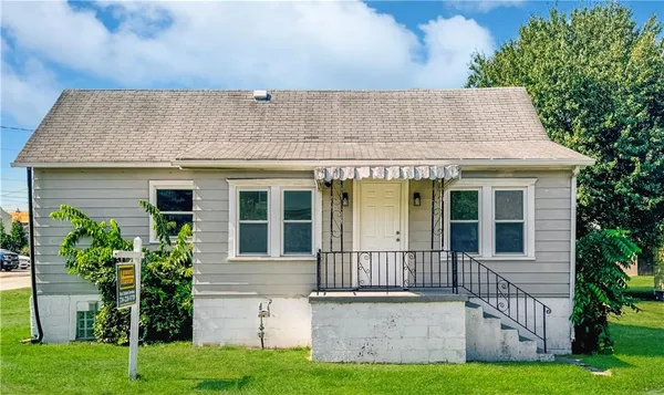 $229,900 | 385 Hallam Avenue, Meadow Lands, PA 15347