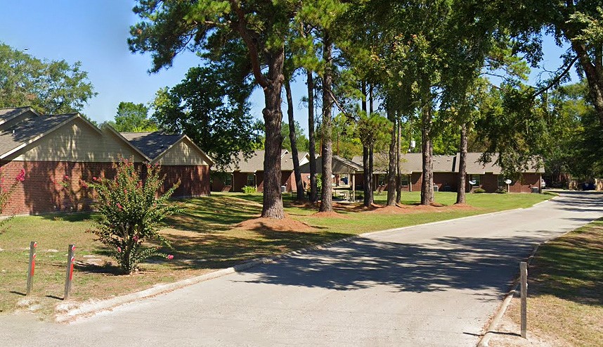 545 East 1st Street Groveton, TX 75845 - Photo 4 of 7