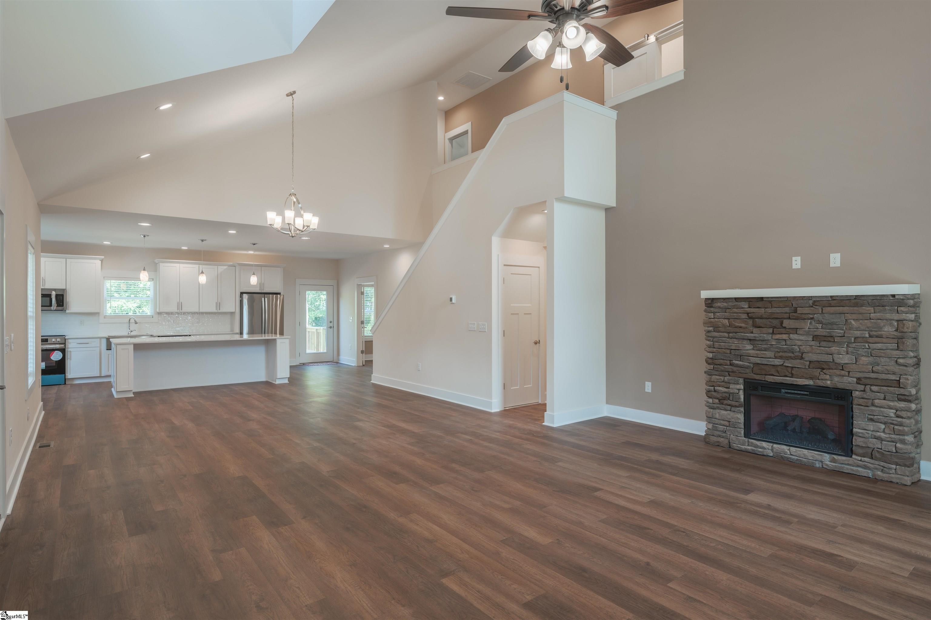 15004 Beacon Ridge Drive Seneca, SC 29678 - Photo 3 of 46