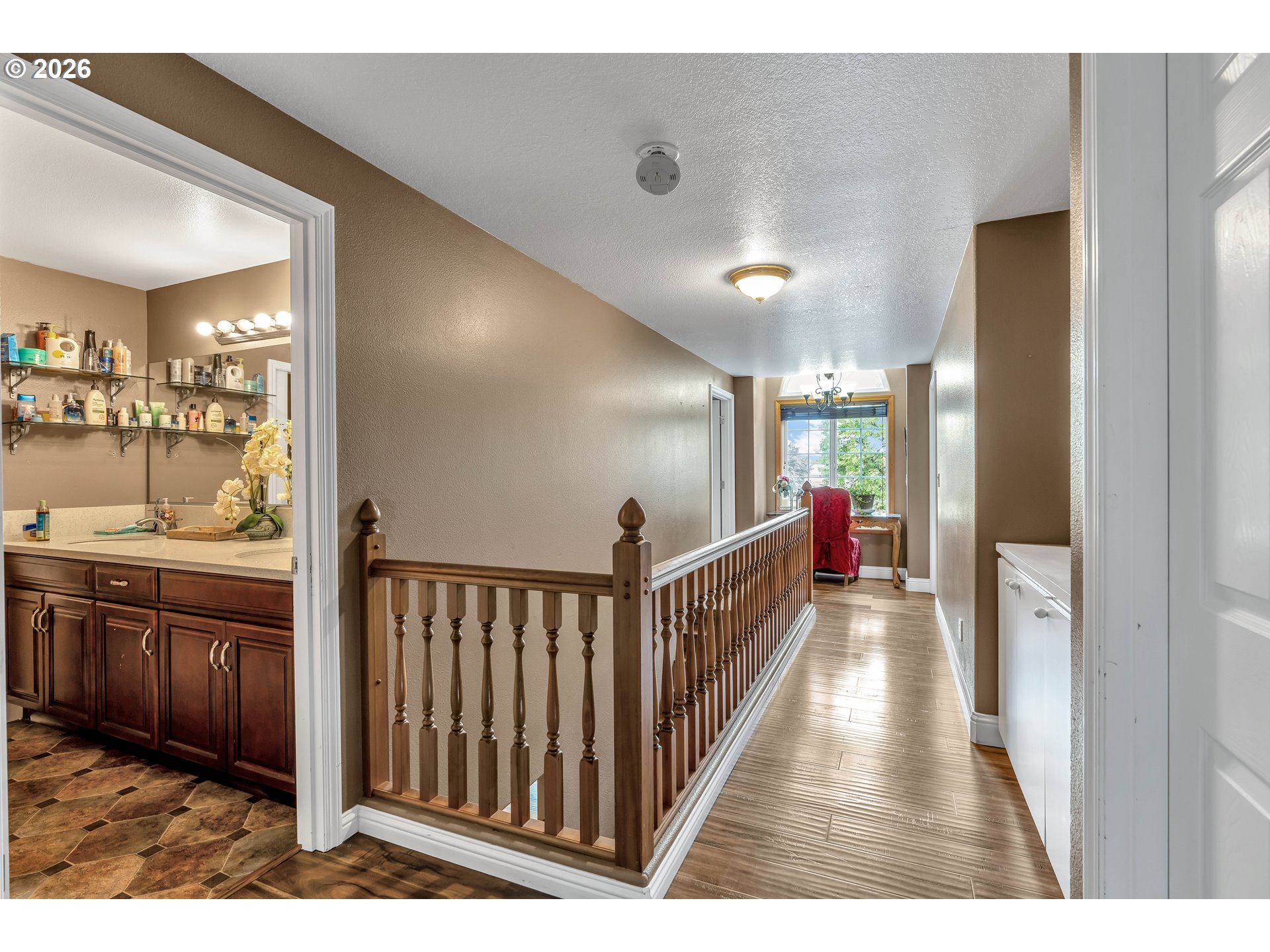21498 Southwest Jay Street Beaverton, OR 97003 - Photo 23 of 47 a view of a hallway