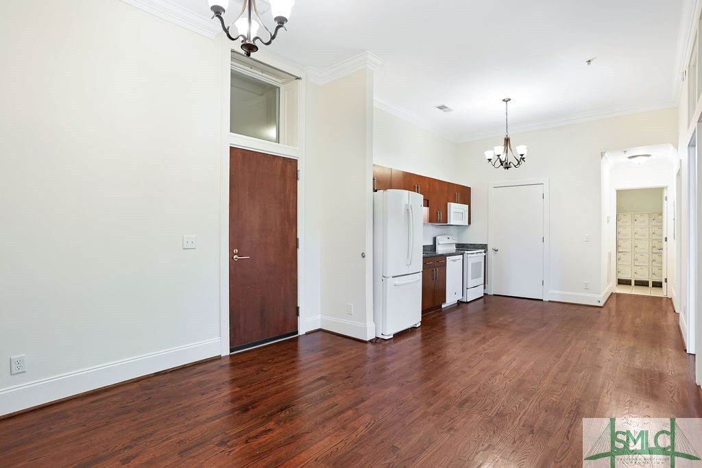 1835 Skidaway Road, Unit 207 Savannah, GA 31404 - Photo 6 of 24