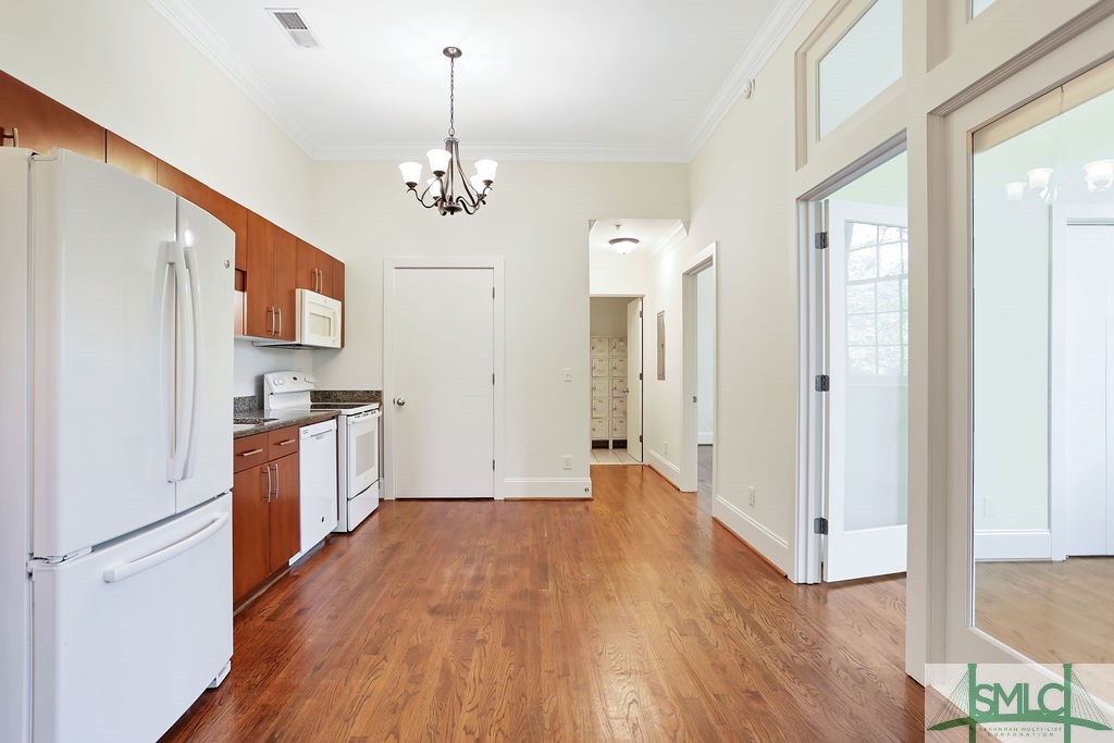 1835 Skidaway Road, Unit 207 Savannah, GA 31404 - Photo 9 of 24