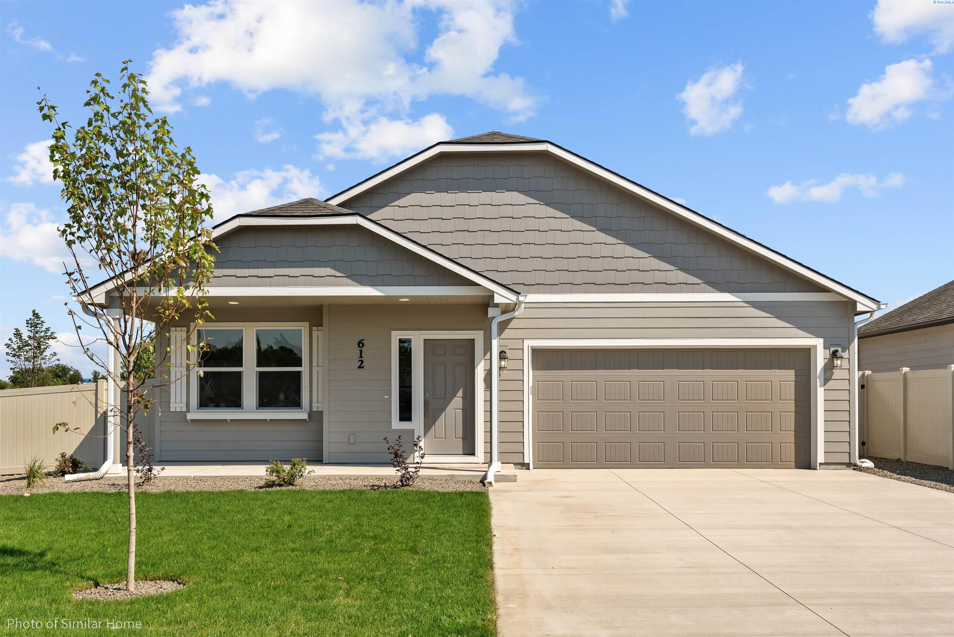406 Stardust Court Grandview, WA 98930 - Photo 1 of 17 Gallery Image 1