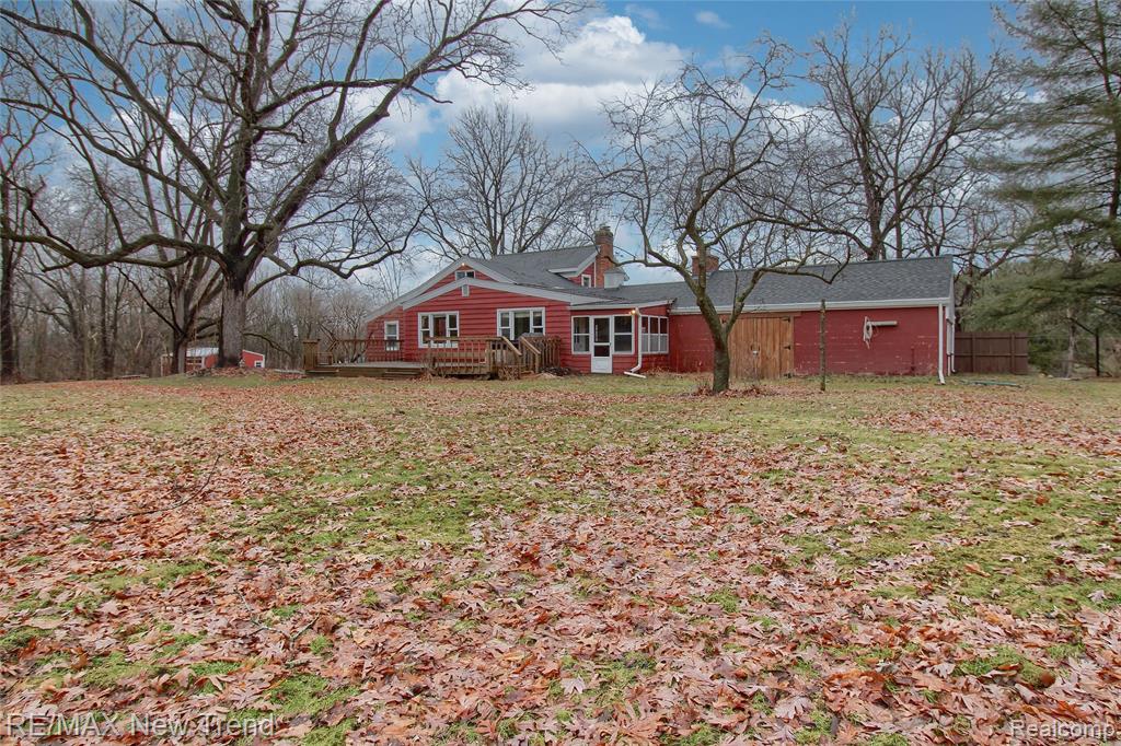2470 Chilson Road Howell, MI 48843 - Photo 36 of 45 Gallery Image 36