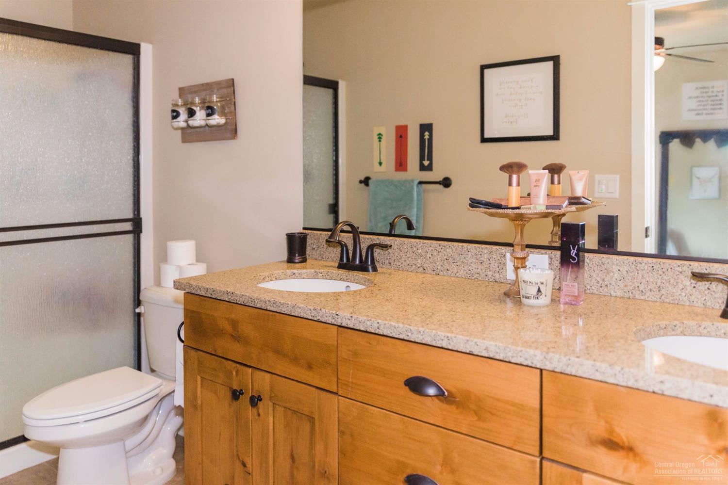20240 Badger Road Bend, OR 97702 - Photo 24 of 25 Additional Photo