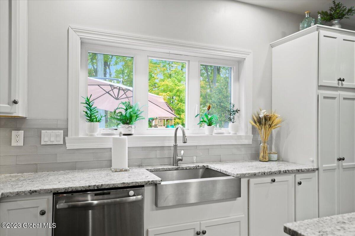 22 Saddlebrook Boulevard Ballston, NY 12019 - Photo 15 of 48 29-FJD_7097