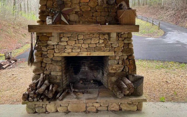a view of a yard with a bench