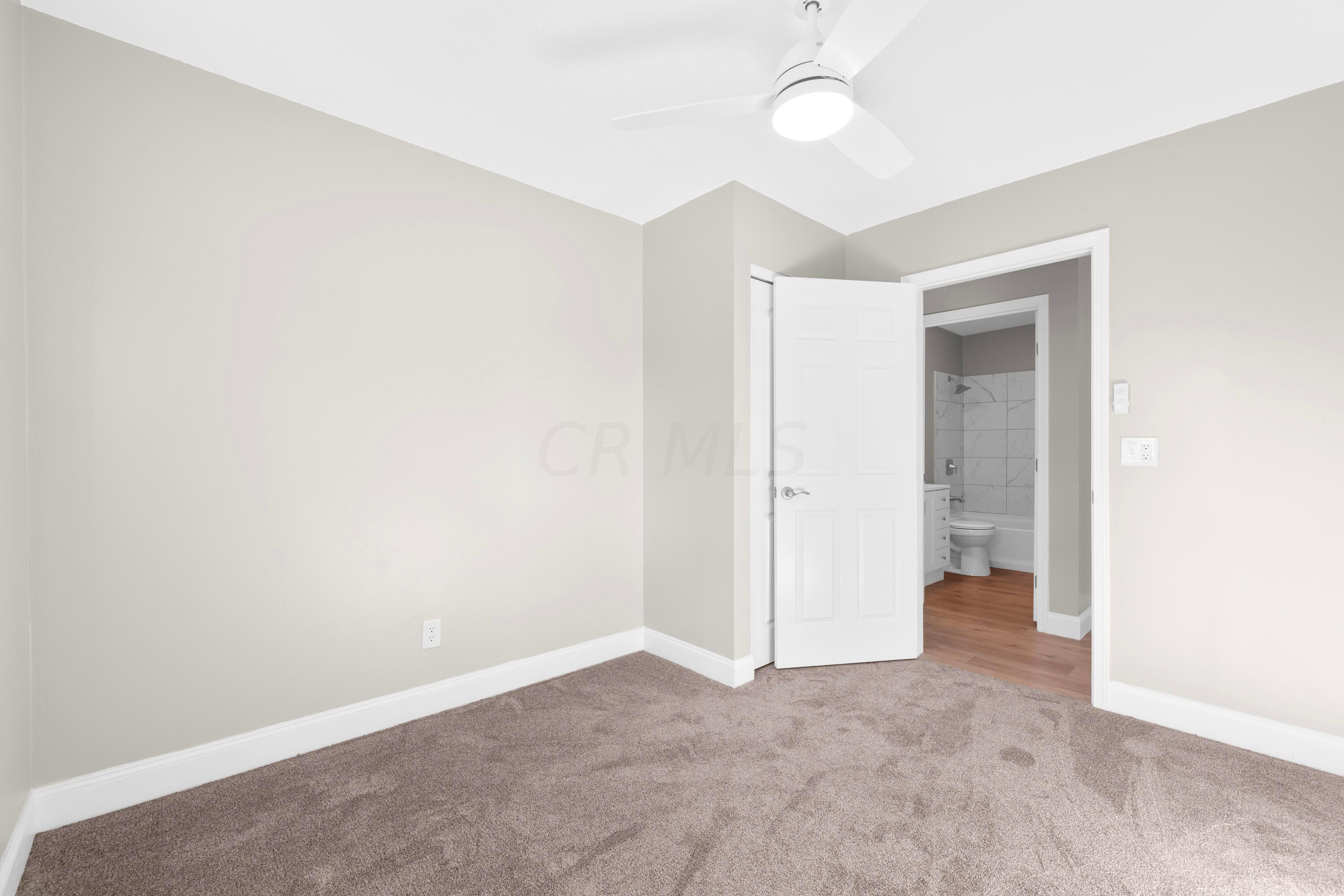 3348 Noe Bixby Road Columbus, OH 43232 - Photo 11 of 32 MAR_010 (2)