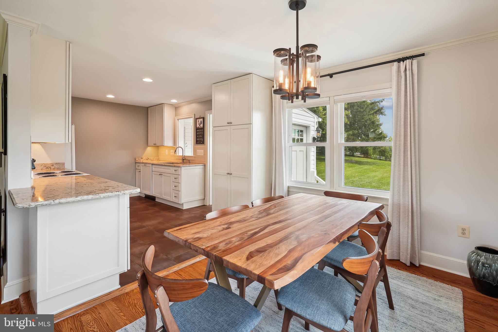 36930 Gaver Mill Road Purcellville, VA 20132 - Photo 12 of 46 Granite kitchen with ceramic tile flooring