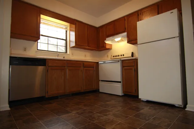 $795 | 723 Peachers Mill Road, Clarksville, TN 37042