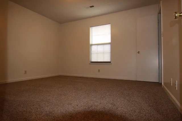 $795 | 723 Peachers Mill Road, Clarksville, TN 37042