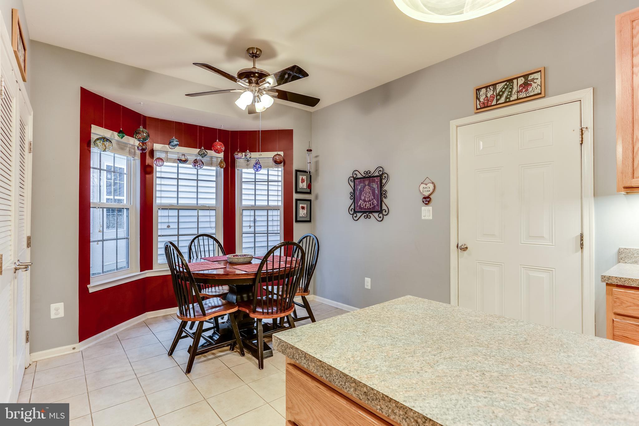 8481 Grove Angle Road, Unit 9 Ellicott City, MD 21043 - Photo 10 of 41 Kitchen/Breakfast Area