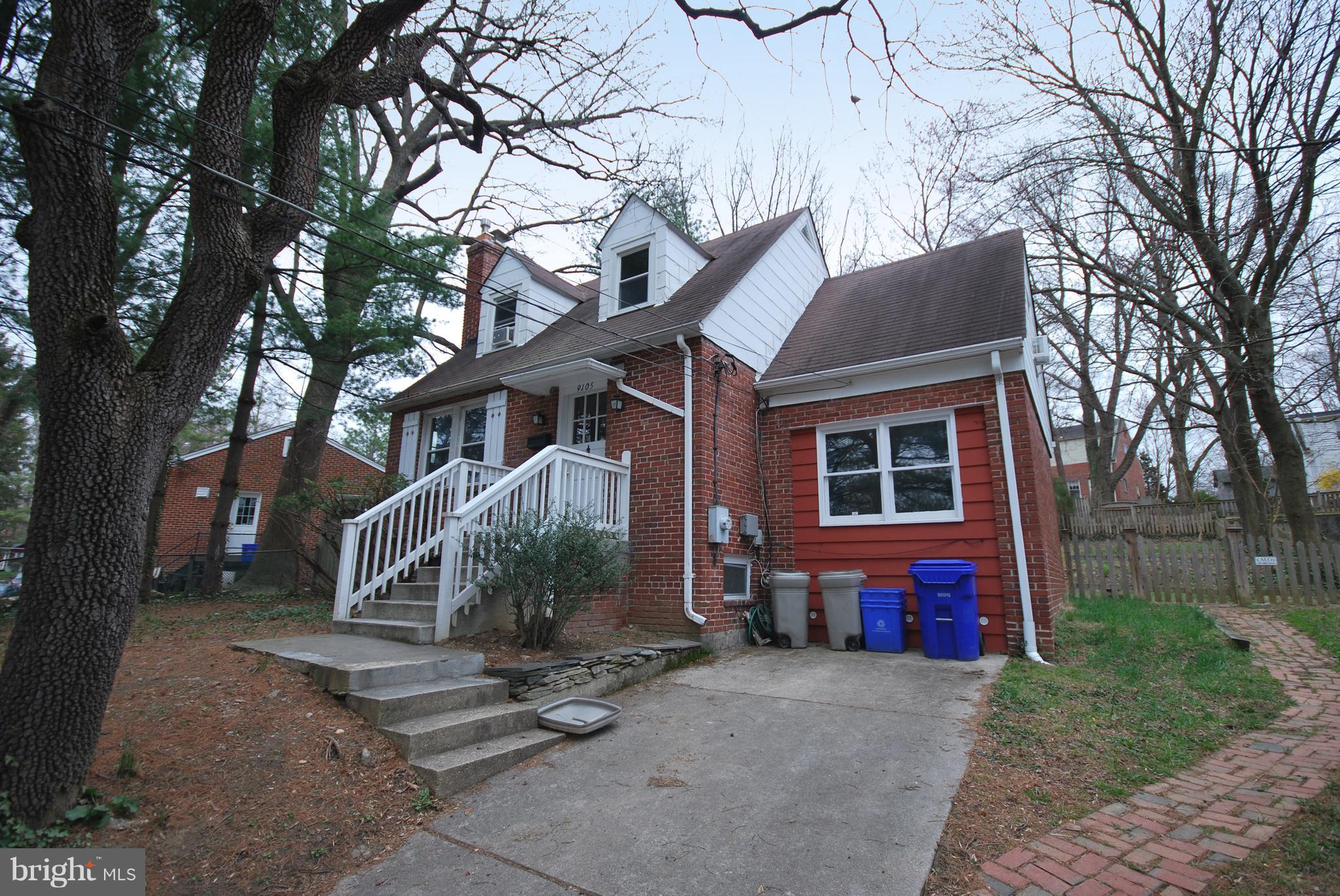 9105 Wire Avenue Silver Spring, MD 20901 - Photo 4 of 28 Exterior (Front)