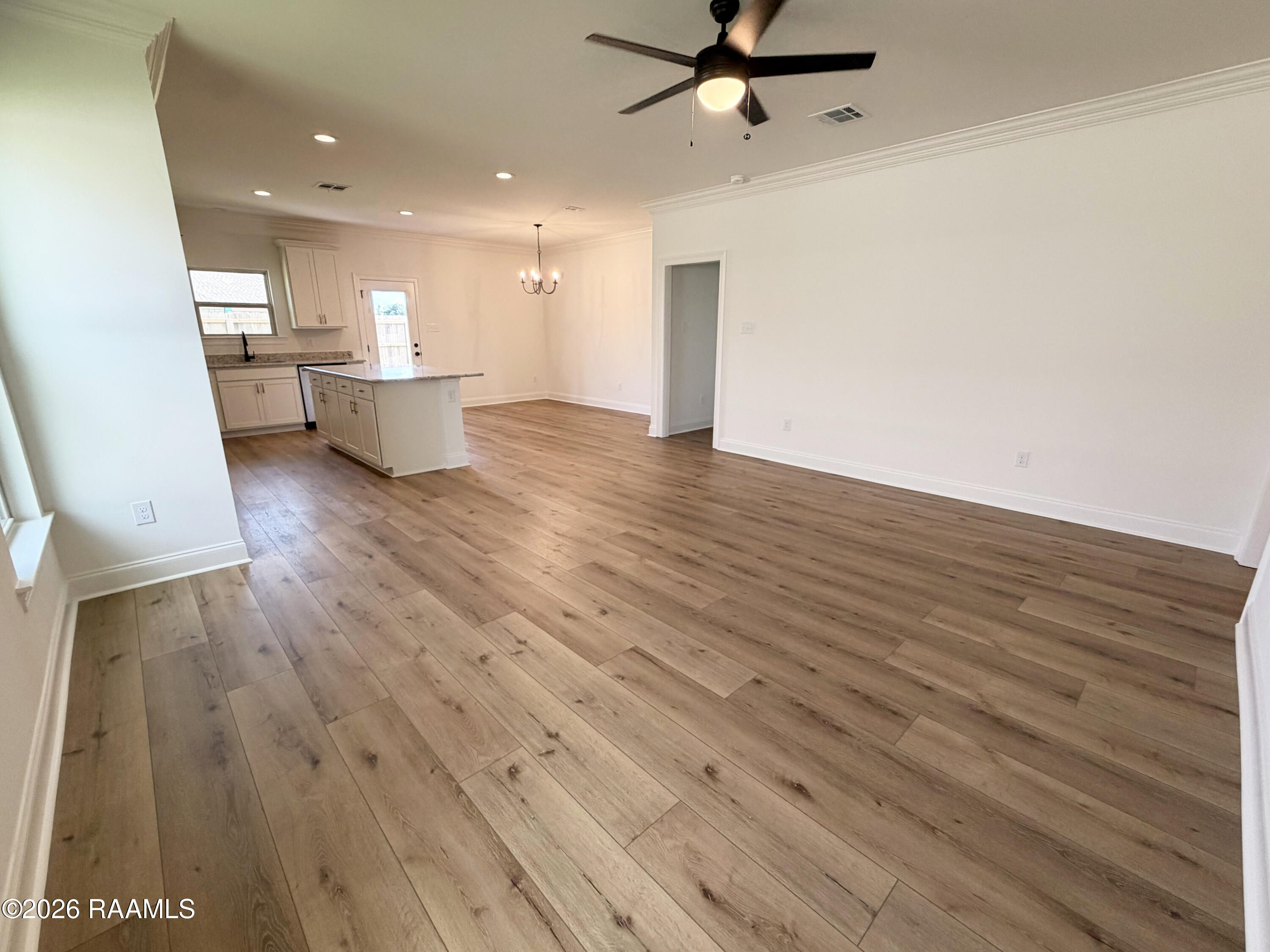 302 Mastermind Youngsville, LA 70592 - Photo 3 of 8