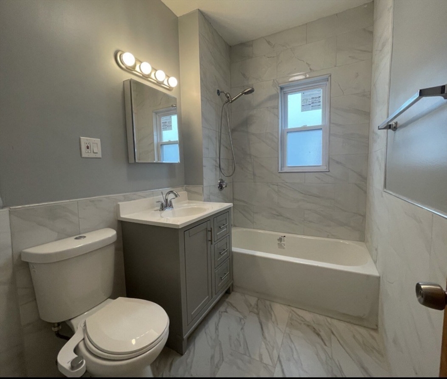 24 Litchfield Street, Unit 1 Boston, MA 02135 - Photo 6 of 11