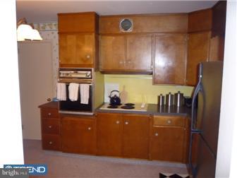 2039 Lorraine Road Reading, PA 19604 - Photo 3 of 12 Gallery Image 3