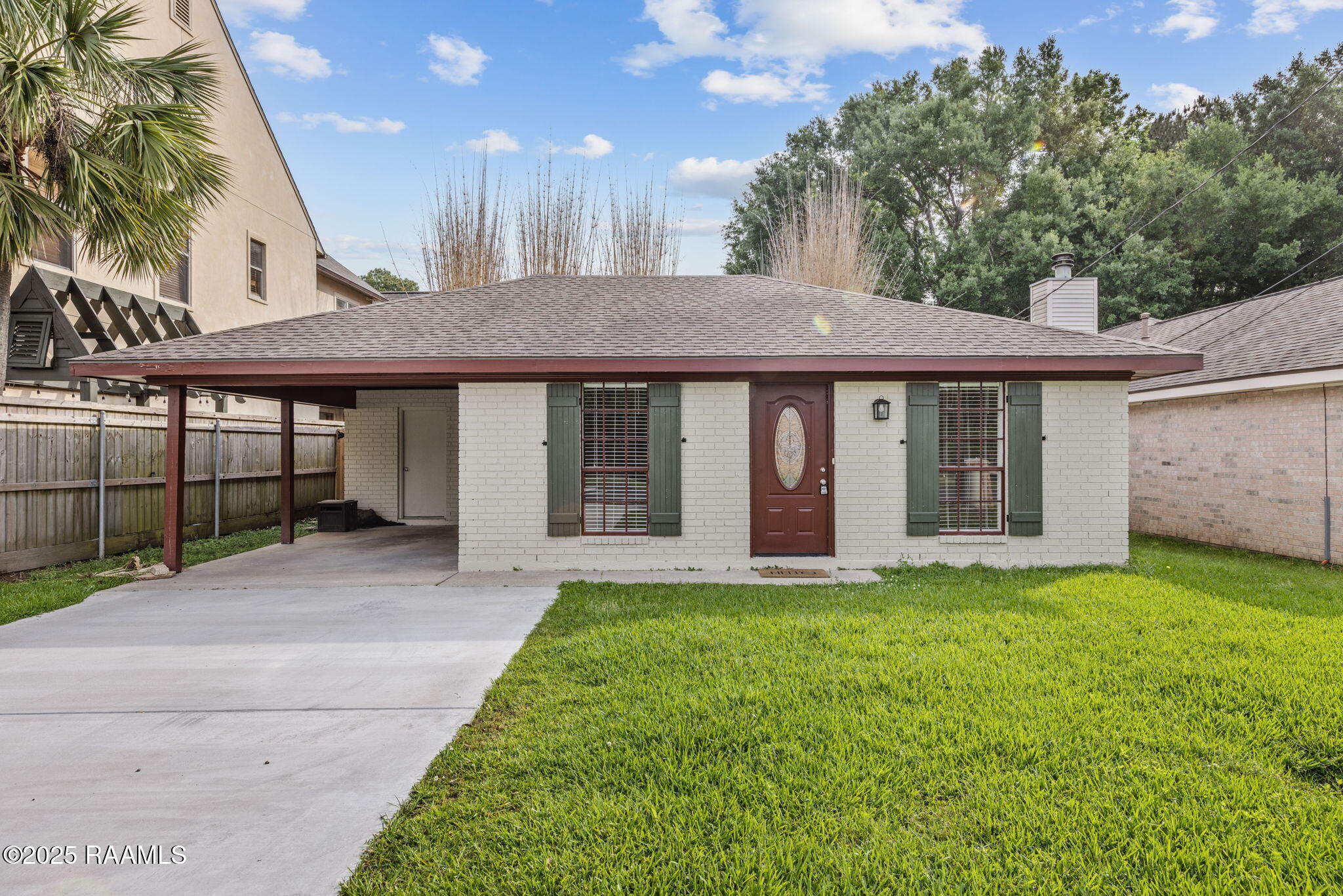 122 Steiner Road Lafayette, LA 70508 - Photo 1 of 23 1-web-or-mls-122 Steiner Rd-1