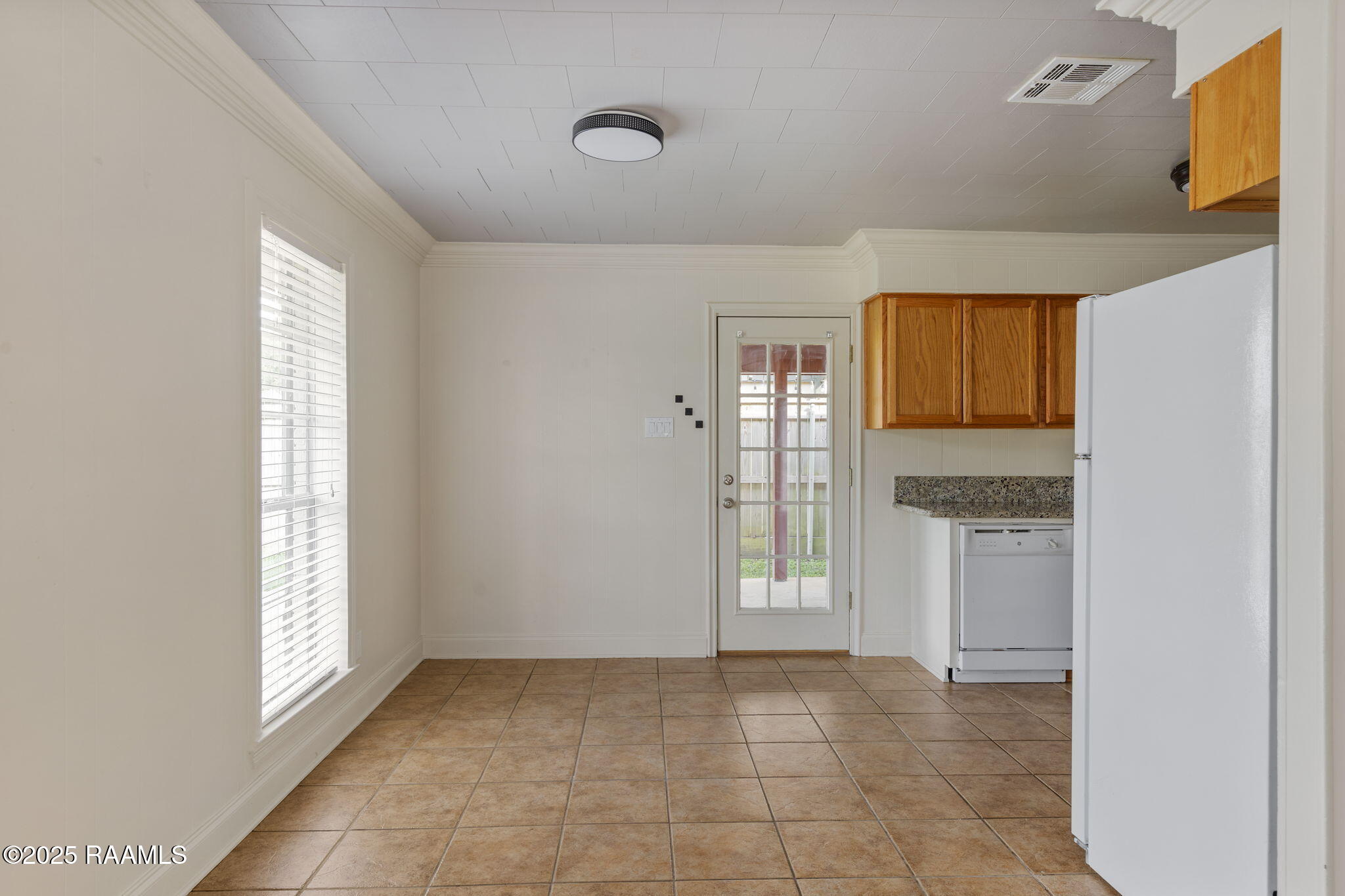 122 Steiner Road Lafayette, LA 70508 - Photo 5 of 23 5-web-or-mls-122 Steiner Rd-5