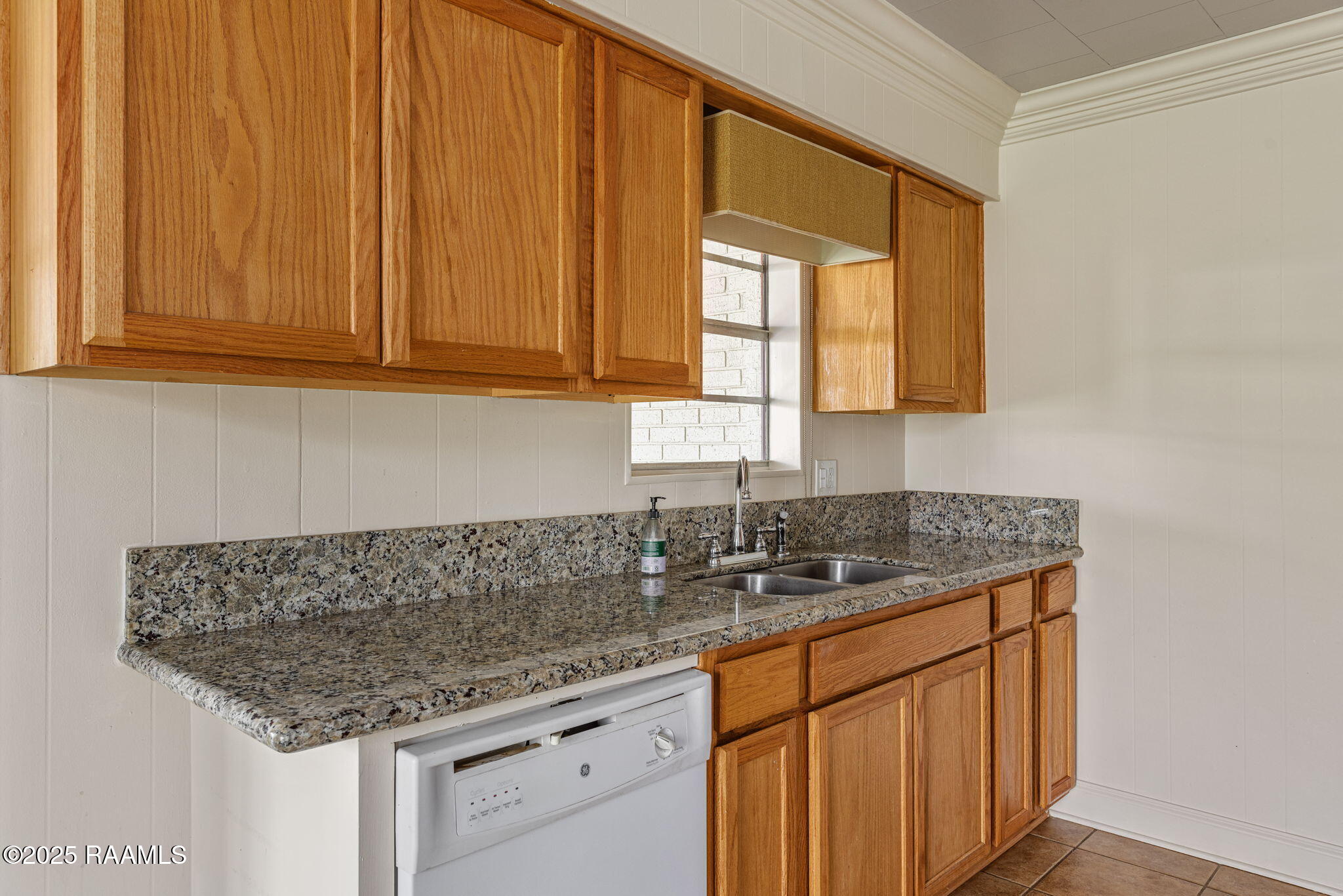 122 Steiner Road Lafayette, LA 70508 - Photo 7 of 23 7-web-or-mls-122 Steiner Rd-7