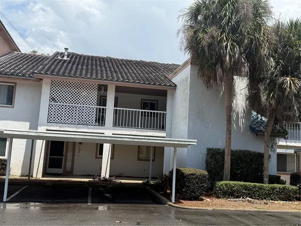 $1,700 | 702 Country Lane Northeast, Unit 702, Winter Haven, FL 33881
