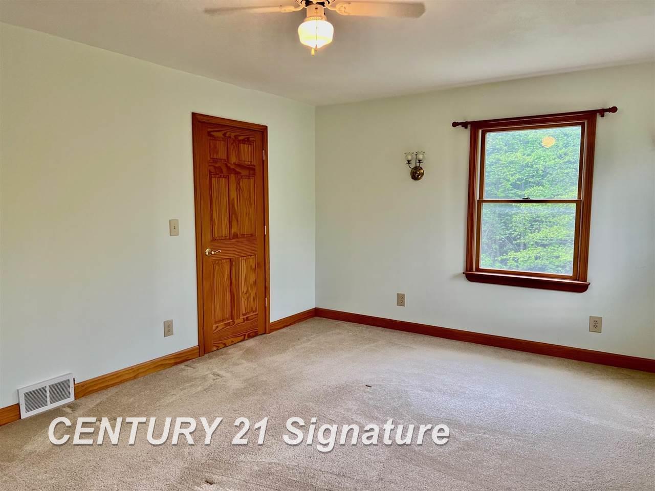 11645 East Parks Road Wheeler, MI 48662 - Photo 33 of 45