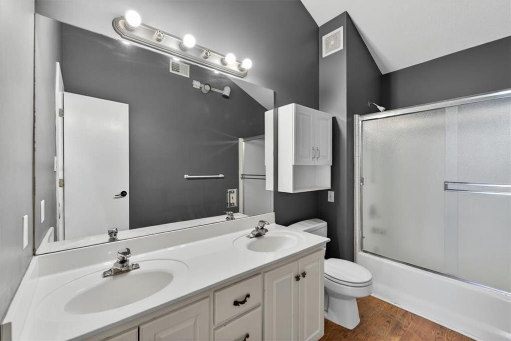 2133 Northeast Todd George Road Lee's Summit, MO 64086 - Photo 36 of 67