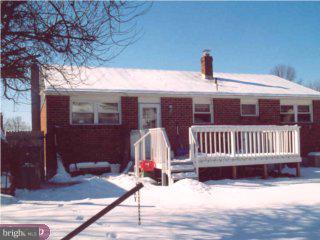 35 Cherry Road New Castle, DE 19720 - Photo 2 of 6 Gallery Image 2