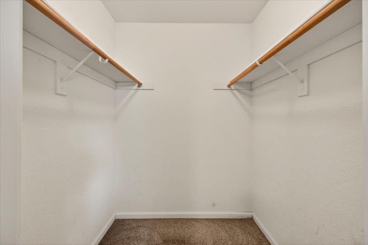 2375 Fallbrook Avenue Clovis, CA 93611 - Photo 16 of 34