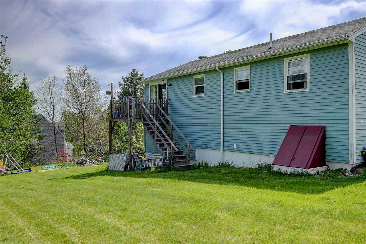 40 Orchard Path Road Weare, NH 03281 - Photo 3 of 35