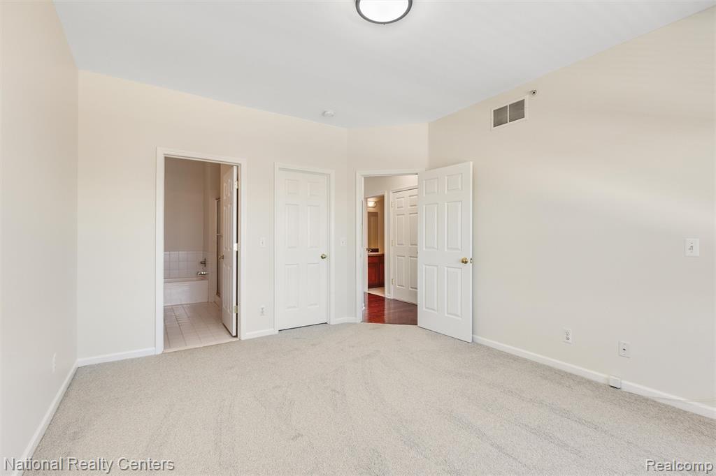41582 Hamlet Lane, Unit 68 Novi, MI 48375 - Photo 21 of 26