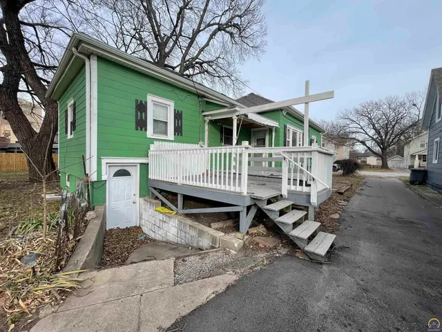 $125,000 | 415 Market Street, Emporia, KS 66801