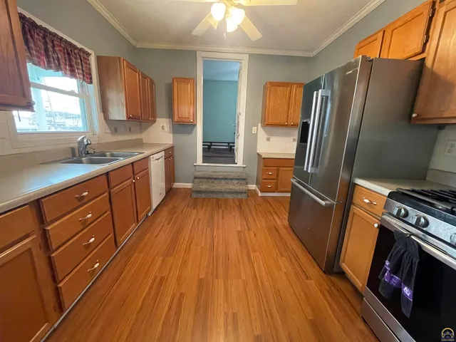 $125,000 | 415 Market Street, Emporia, KS 66801