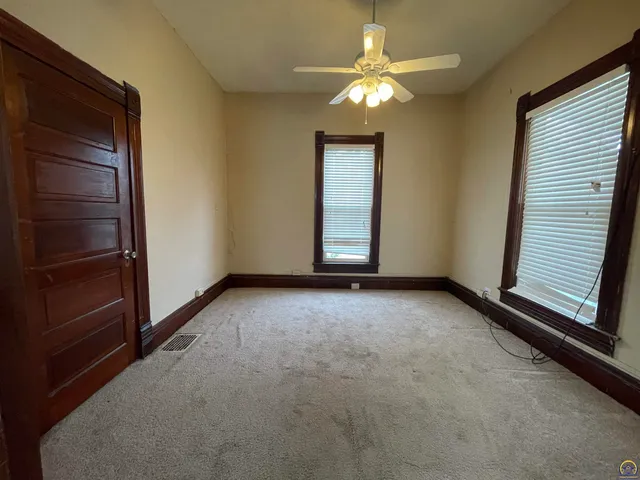 $125,000 | 415 Market Street, Emporia, KS 66801