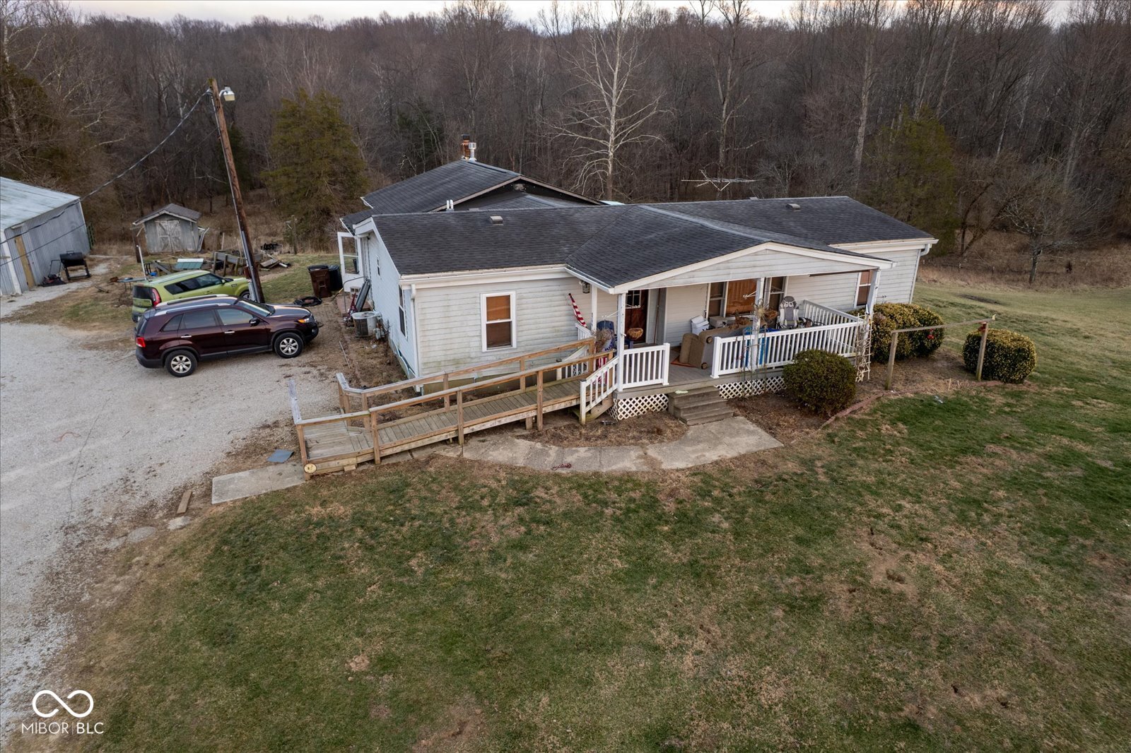 8799 South Nineveh Road Nineveh, IN 46164 - Photo 13 of 44