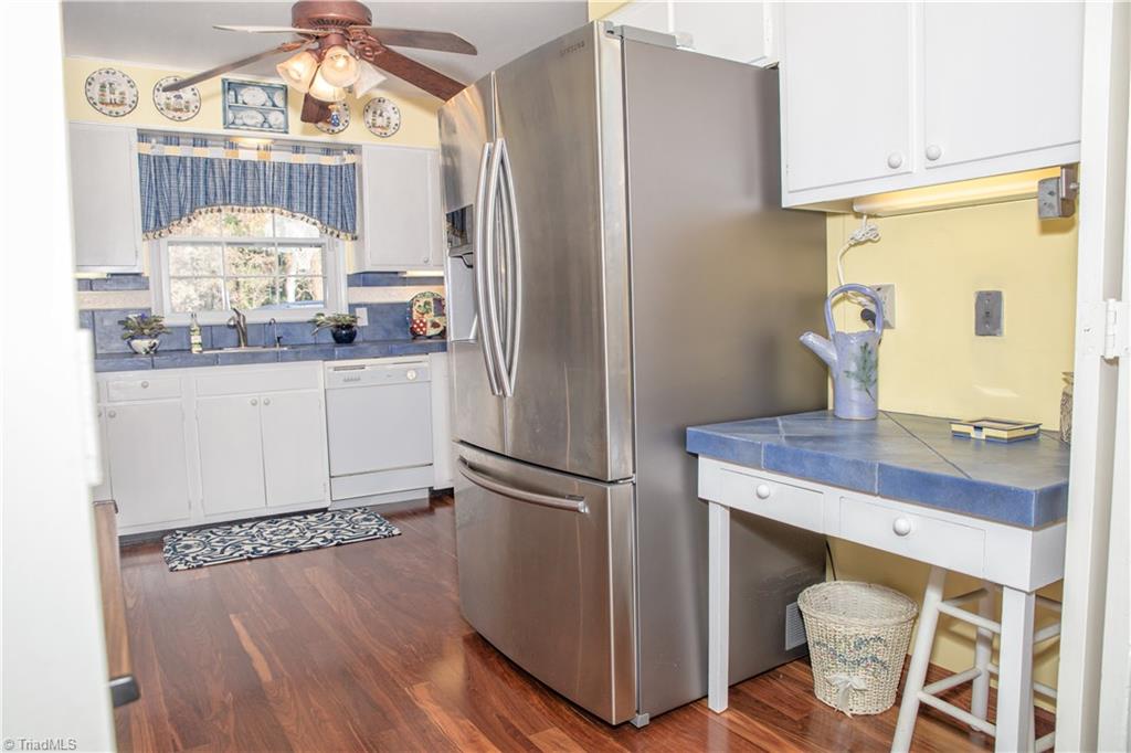 3608 Hobbs Road Greensboro, NC 27410 - Photo 12 of 24 Gallery Image 12