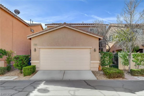 $2,450 | 3140 Nevelson Walk, Henderson, NV 89044